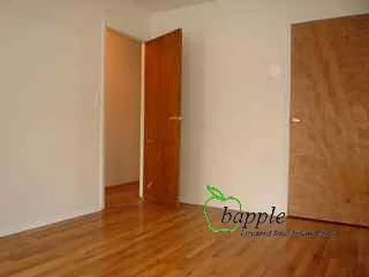 Rented by Bapple | media 29