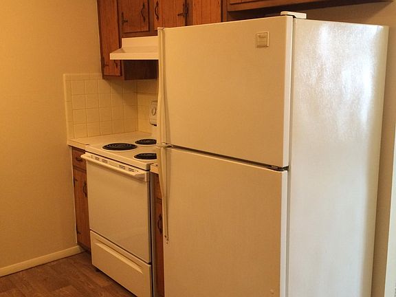 4th image of 813 W Virginia St #B