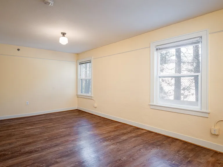 Mississippi Court | Studio