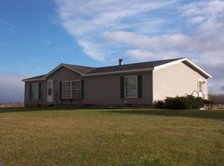 6937 E Town Line Rd, Pickford, MI 49774