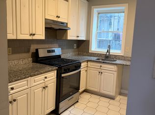 3420 Crystal St, Philadelphia, PA 19134