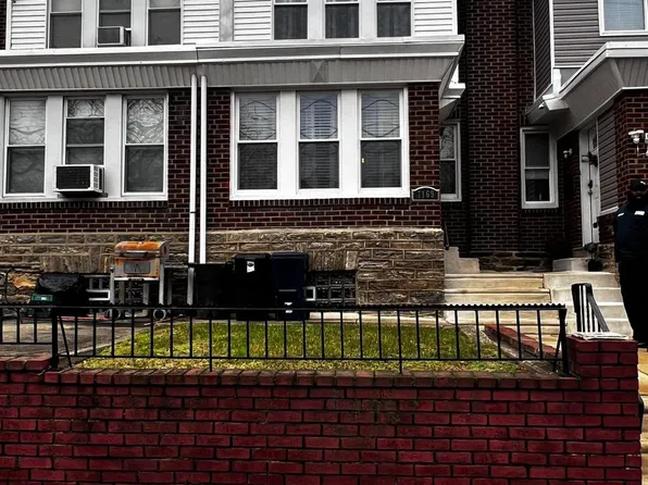 7169 N 19th St, Philadelphia, PA 19126