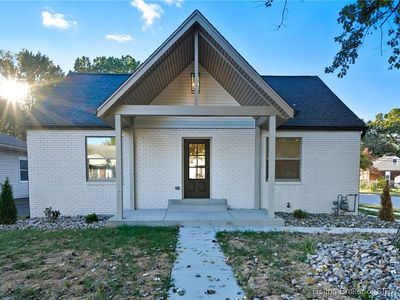 200 E Carter Avenue, Clarksville, IN, 47129