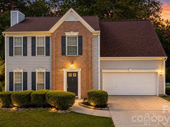 7011 Long Run Ln, Charlotte, NC 28216
