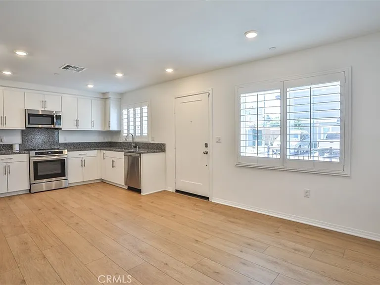 7419 Olive Grove St — Photo 5