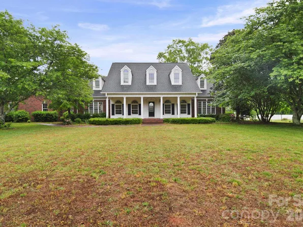 9855 Old Concord Rd, China Grove, NC 28023
