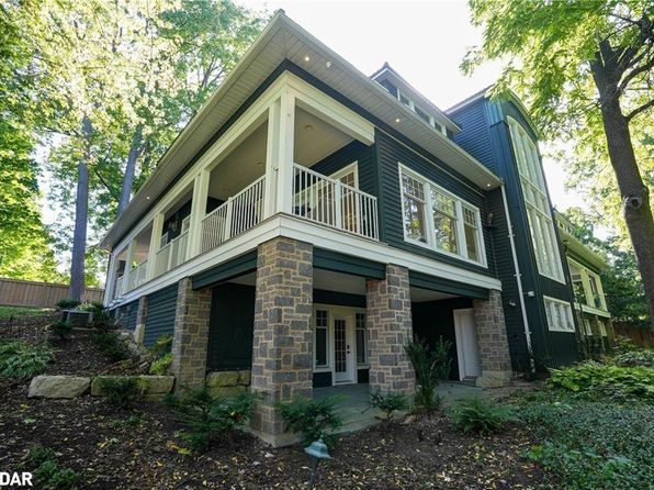 139 Mulcaster St, Barrie, ON L4M 3M8
