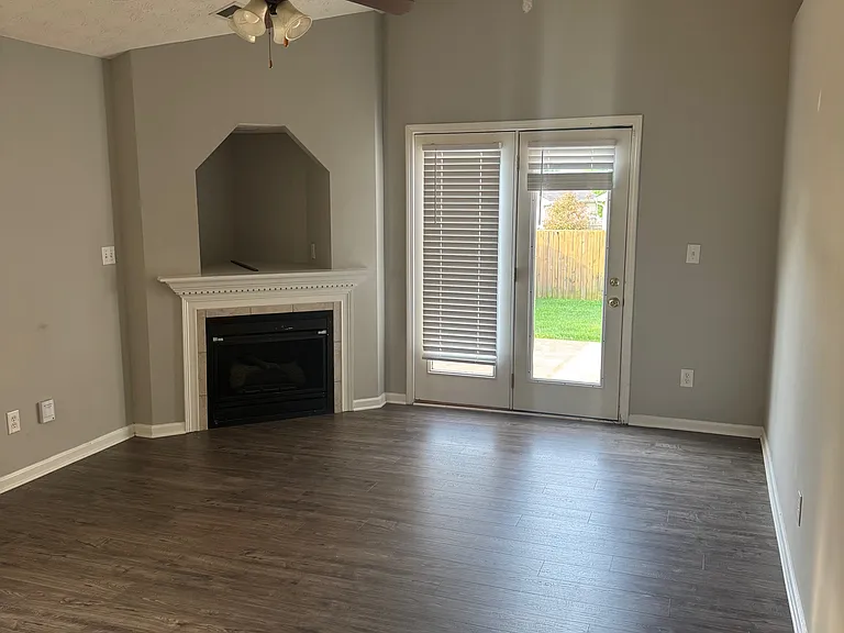 3065 Shady Knoll Rst — Photo 5