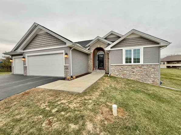 11728 Freedlund Ct, Rockton, IL 61072