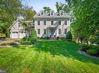 4 Ridge Rd, Annapolis, MD 21401