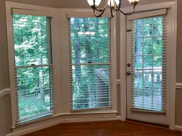 4926 Benthaven Ln, Charlotte, NC 28269