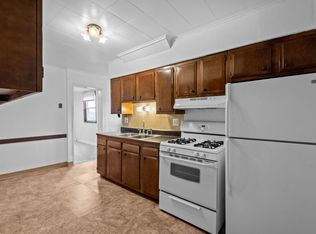 1855 Montour St APT 4, Coraopolis, PA 15108