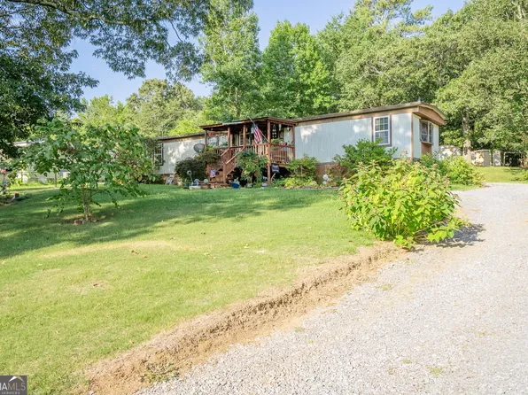 928 Morgan Dr, Tunnel Hill, GA 30755