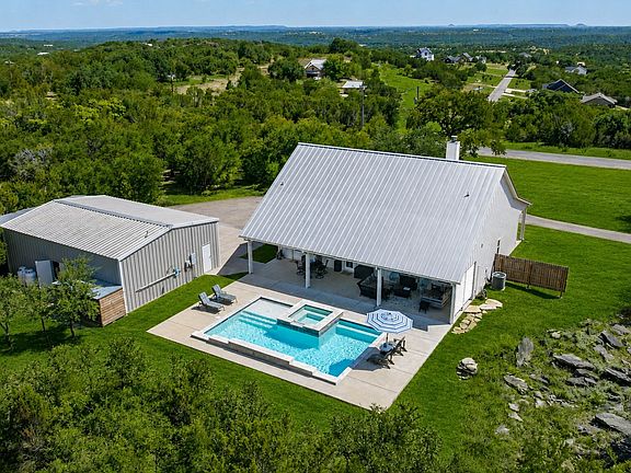 3rd image of 745 Schooner Way