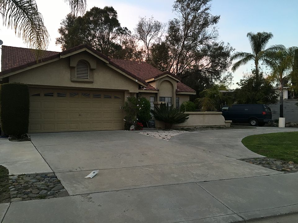 2nd image of 632 Cortez Ave