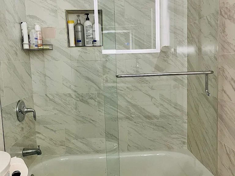 2nd Bathroom