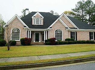 1240 Twelve Oaks Dr, Douglasville, GA