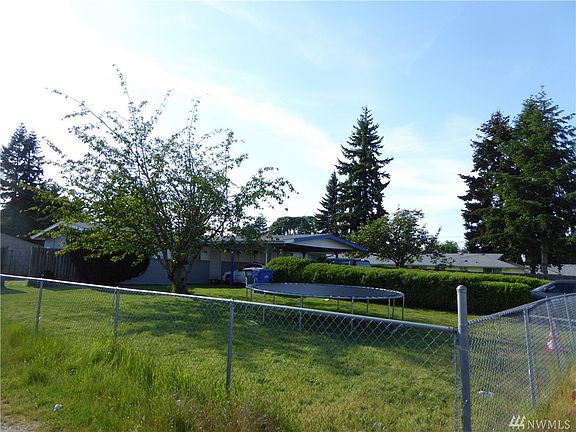 2nd image of 11212 Sheridan Ave S #11214