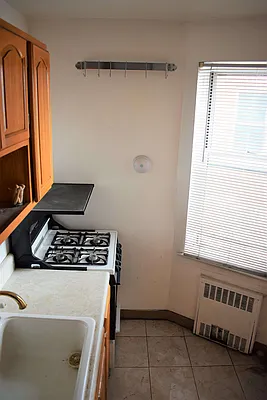 Sold by Lori Lewis, LREB | media 2