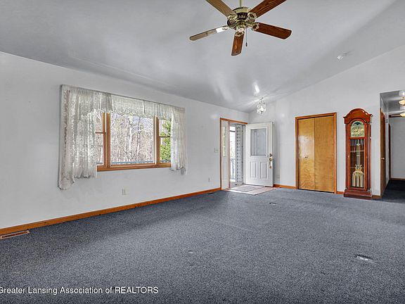 5th image of 6240 Birch Run Rd