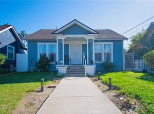 1010 W 69th St, Los Angeles, CA