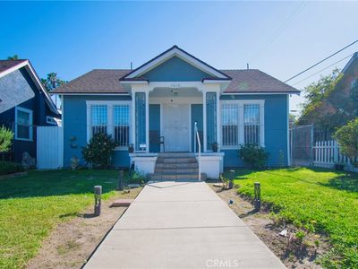 1010 W 69th St, Los Angeles, CA, 90044