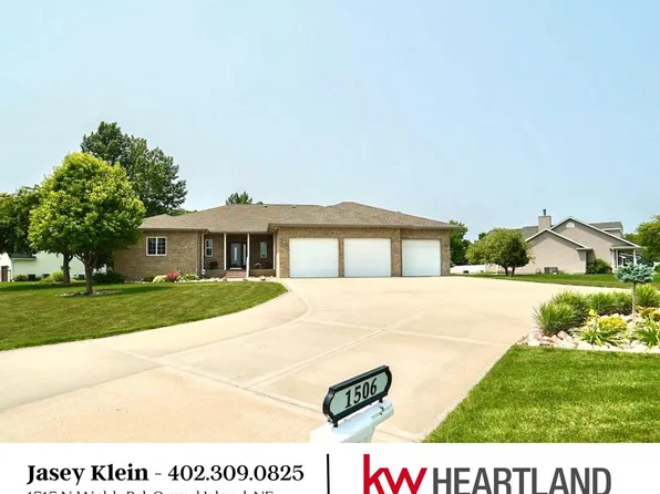 1506 Rainbow Rd, Grand Island, NE 68801
