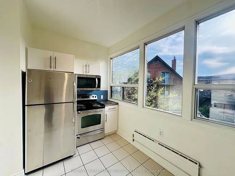 20 Triller Ave #4 — Photo 17