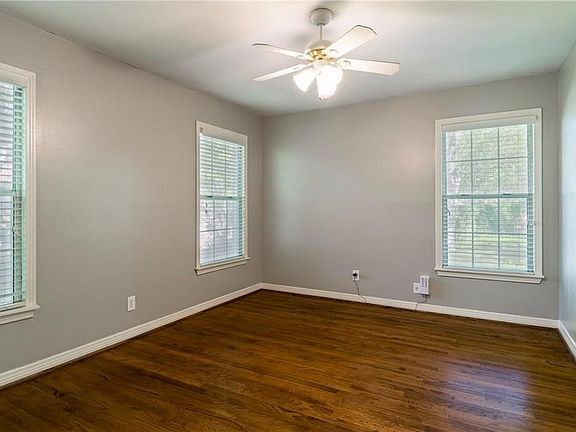 2nd image of 9611 Lakemont Dr #9611