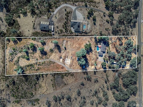 4th image of 20766 Yankee Valley Rd