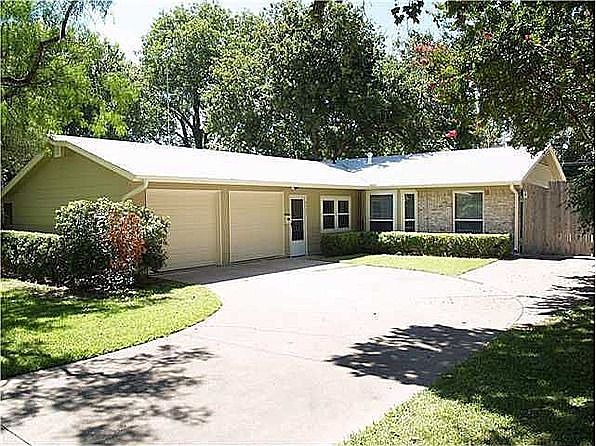 1st image of 8707 Bridgeport Dr