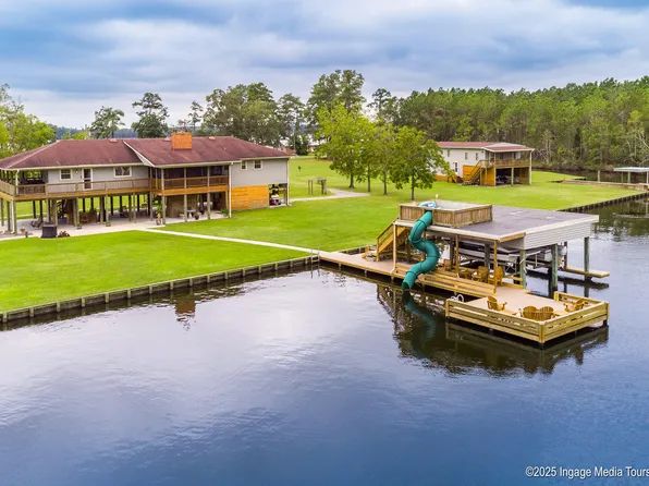 1233 Hubs Rec Road, Belhaven, NC 27810