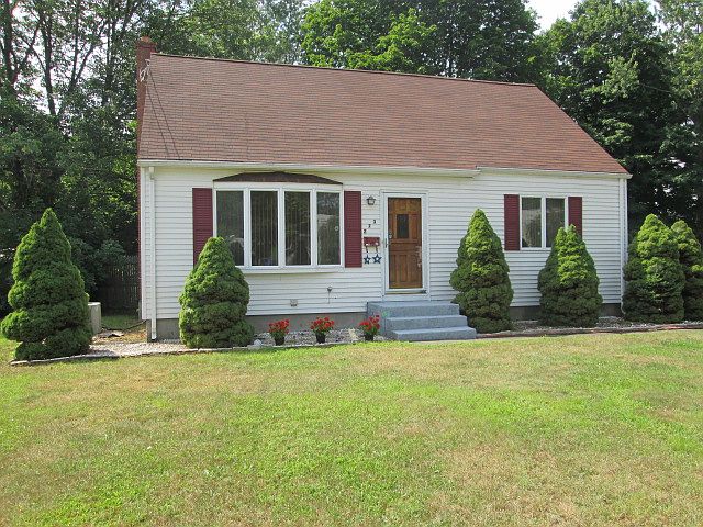 1st image of 273 Sandra Dr