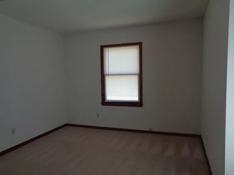 103 Kramer Ct — Photo 9