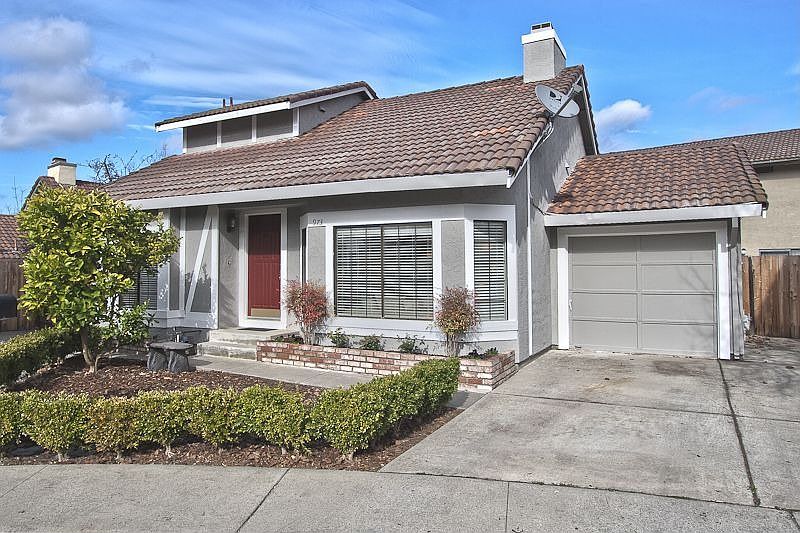 1st image of 973 Ivory Creek Dr