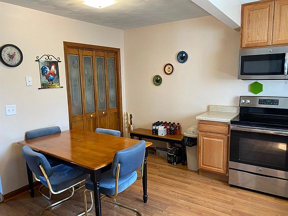 4th image of 228 E Tate St Lot 5
