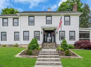 18 Maple Rd, Franklin, NJ 07416