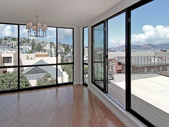 5th image of 2295 Vallejo St APT 401