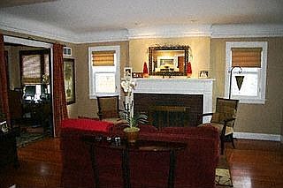 Living Room w/fireplace