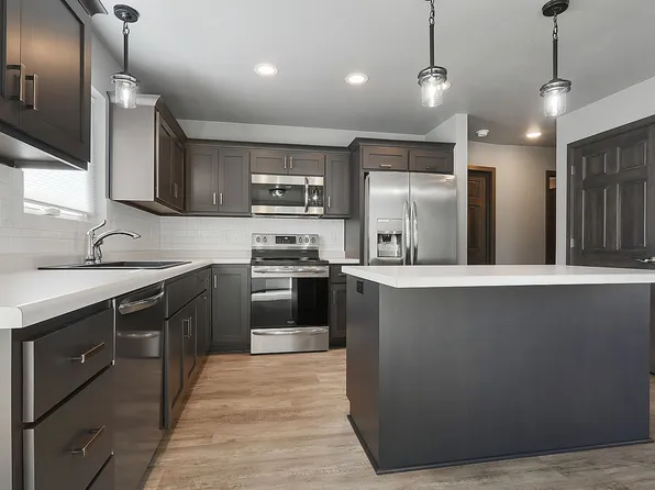 Diversity Duplex, 635 Diversity Dr #635, De Pere, WI 54115