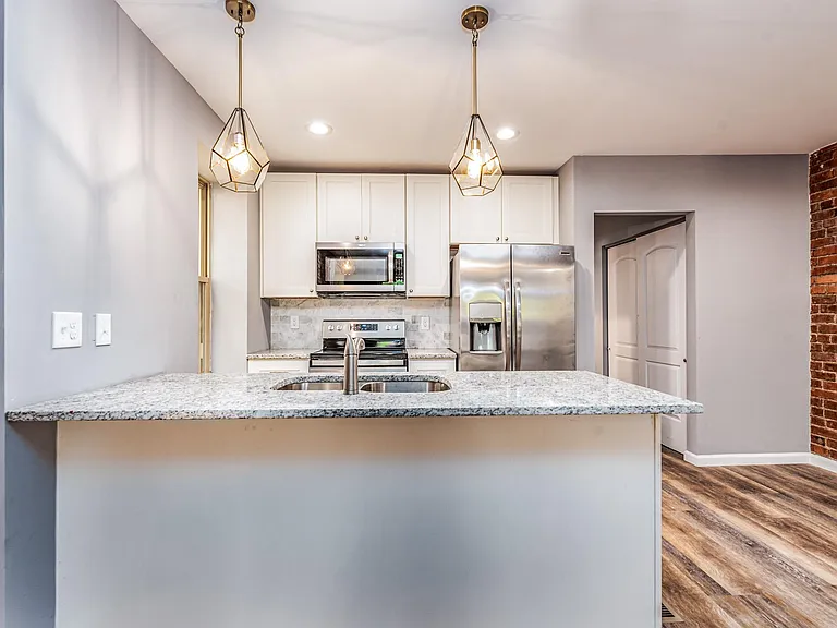 3930 Utah St #2 — Photo 2