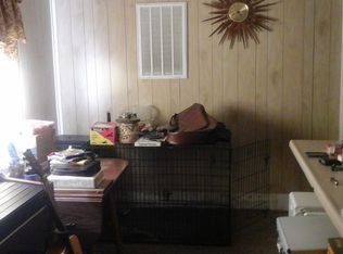 202 E 5th St, Winner, SD 57580