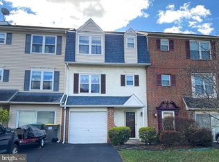 1098 Old Forge Rd, New Castle, DE 19720