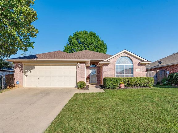 2nd image of 509 Nita Ln