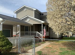 301 Oak Lane Rd, Dryden, VA 24243