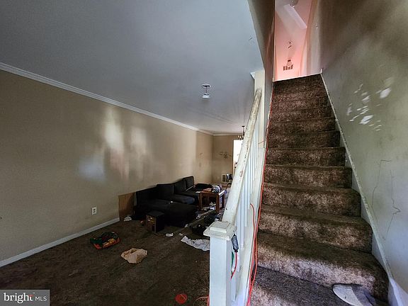 5th image of 2339 Sidney Ave