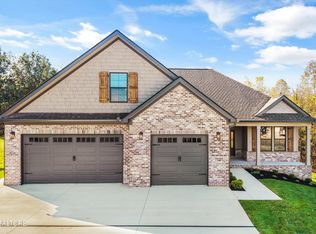 127 Hanani Trl, Vonore, TN 37885