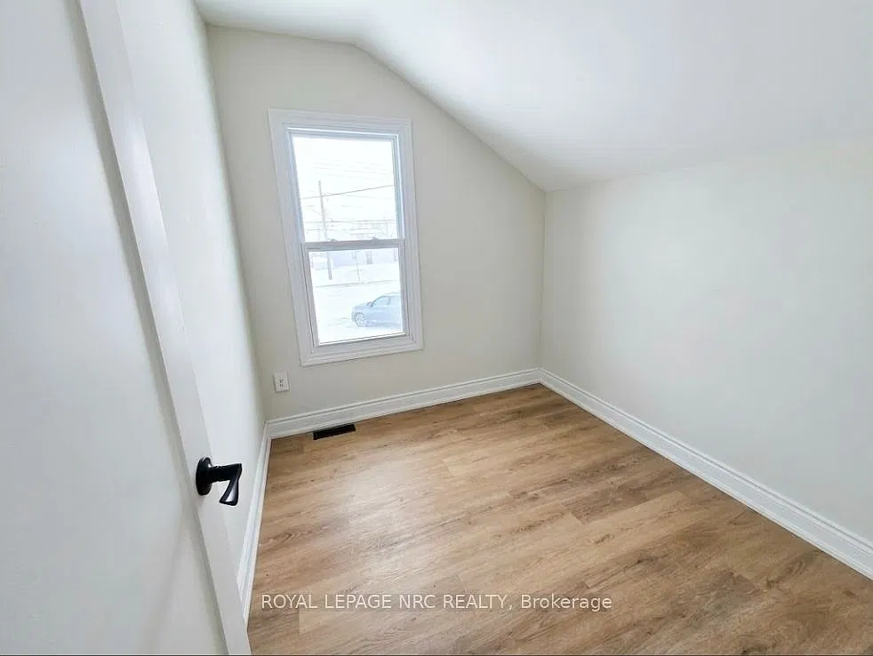 1 bed, $1,400 — Photo 4