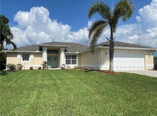4025 SE 3rd Ave, Cape Coral, FL 33904