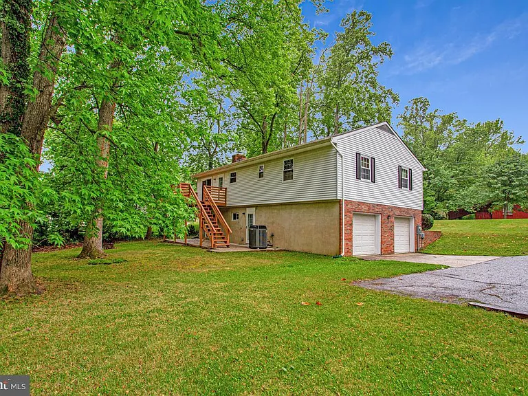 607 Ridge Dr — Photo 25